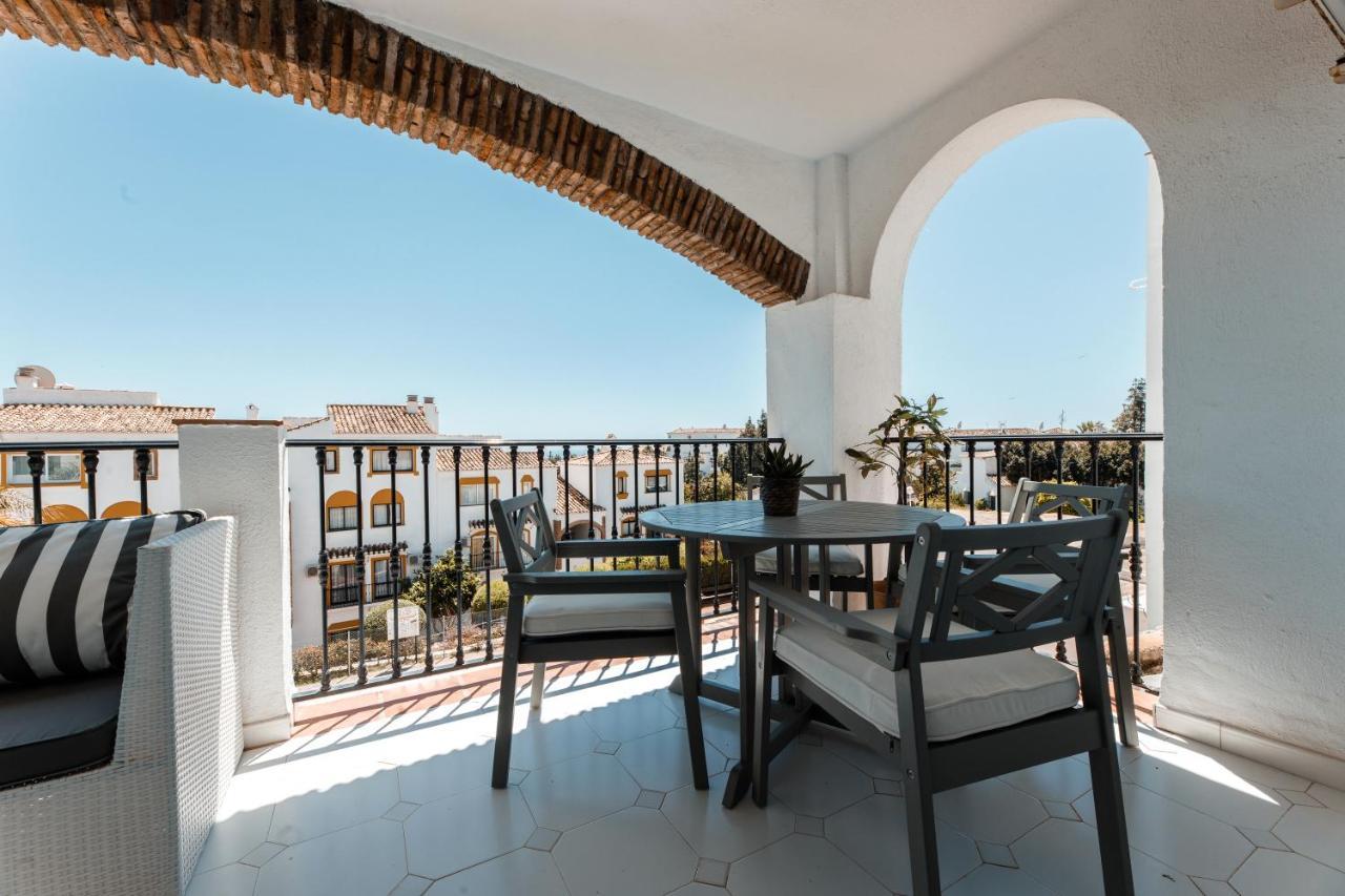 Spacious 2-Bedroom Apartment With Free Parking Sitio de Calahonda 外观 照片