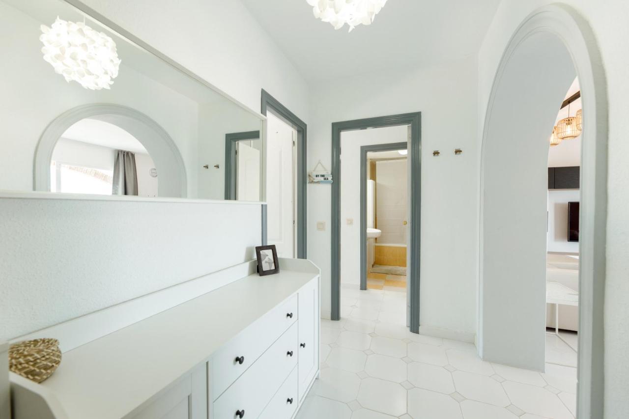 Spacious 2-Bedroom Apartment With Free Parking Sitio de Calahonda 外观 照片